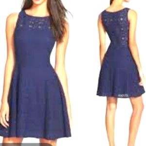 🔥🔥NWT BB Dakota Navy Blue Lace Dress Sz 6